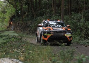 Gaurav Gill sparkles on Day 1 of INRC.jpg